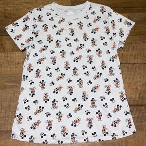 Disney Mickey Mouse Women’s T-Shirt Size Medium